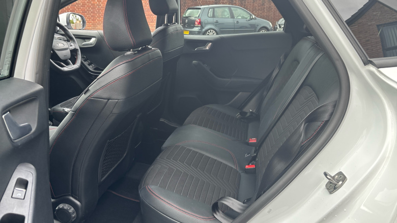 Ford Puma 1.0 EcoBoost Hybrid mHEV 155 ST-Line X 5dr Petrol Hatchback